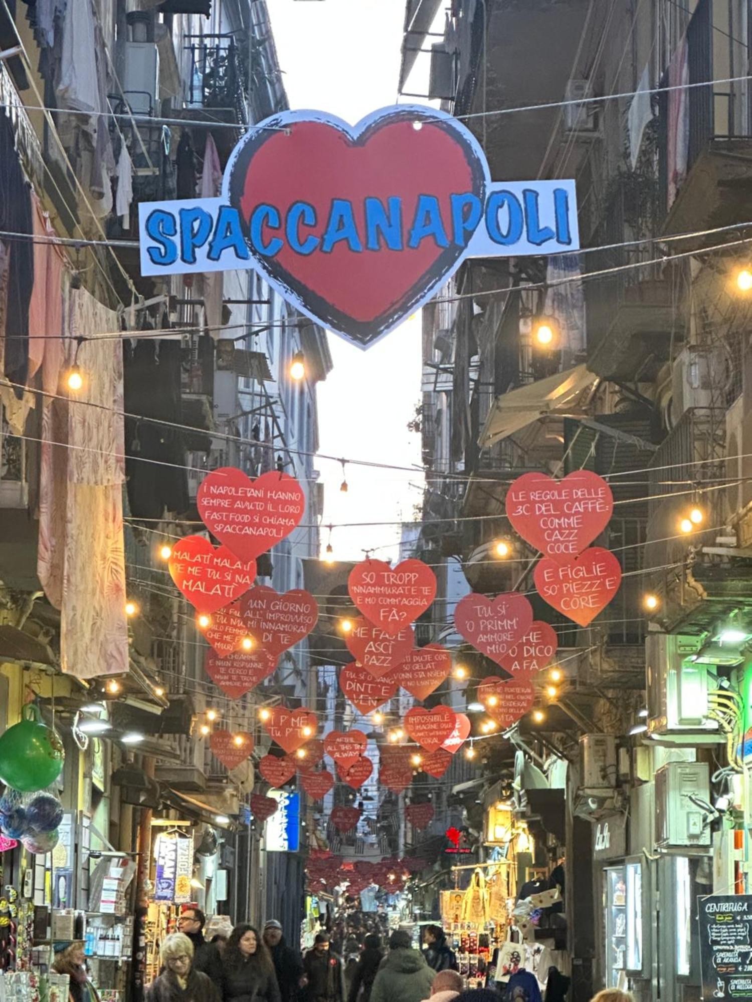 La Casa Di Patta A Spaccanapoli מראה חיצוני תמונה